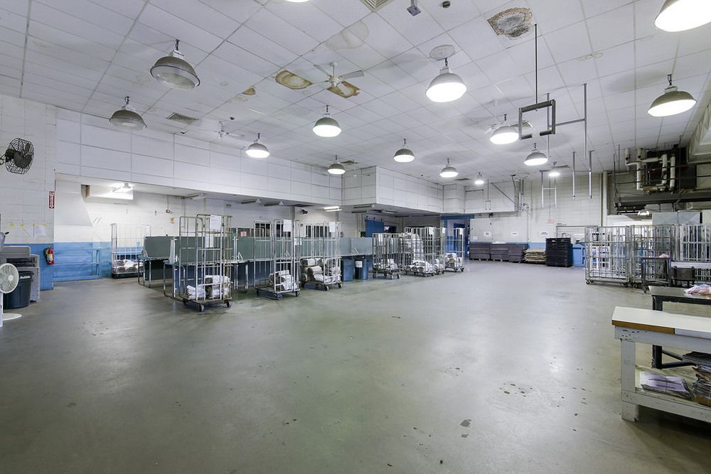 The Daily Dispatch Building: 1720 5th Ave, Moline, IL 61265